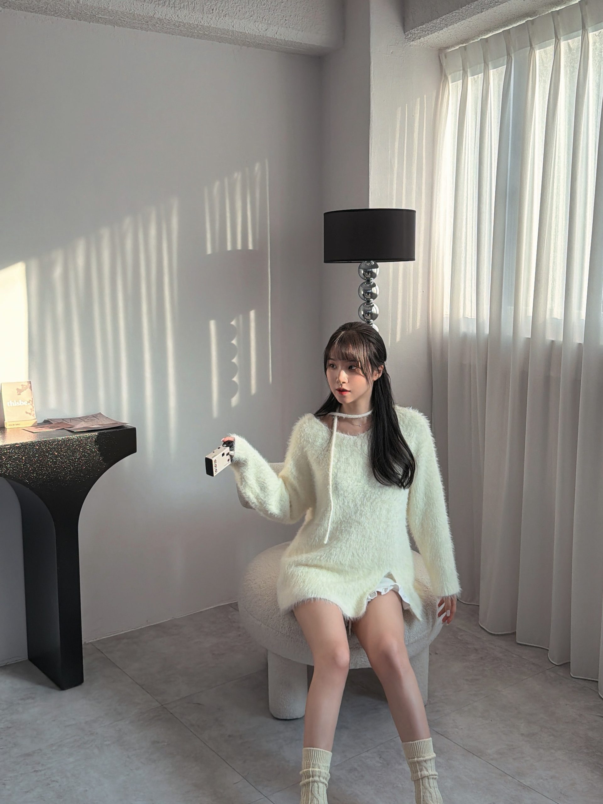 繞脖斜肩開叉性感針織洋(正韓)