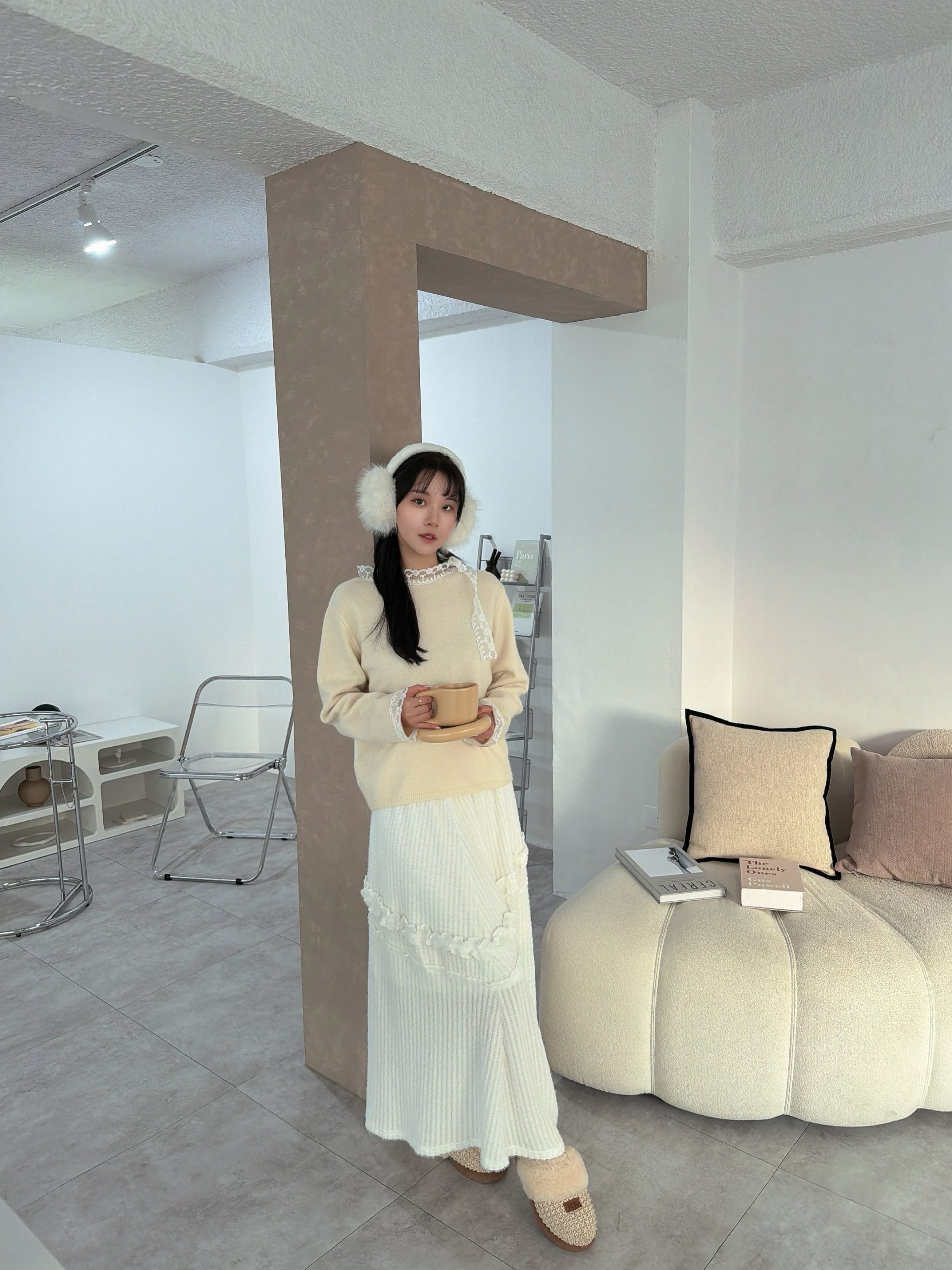 針織韓系杏色蕾絲綁帶上衣